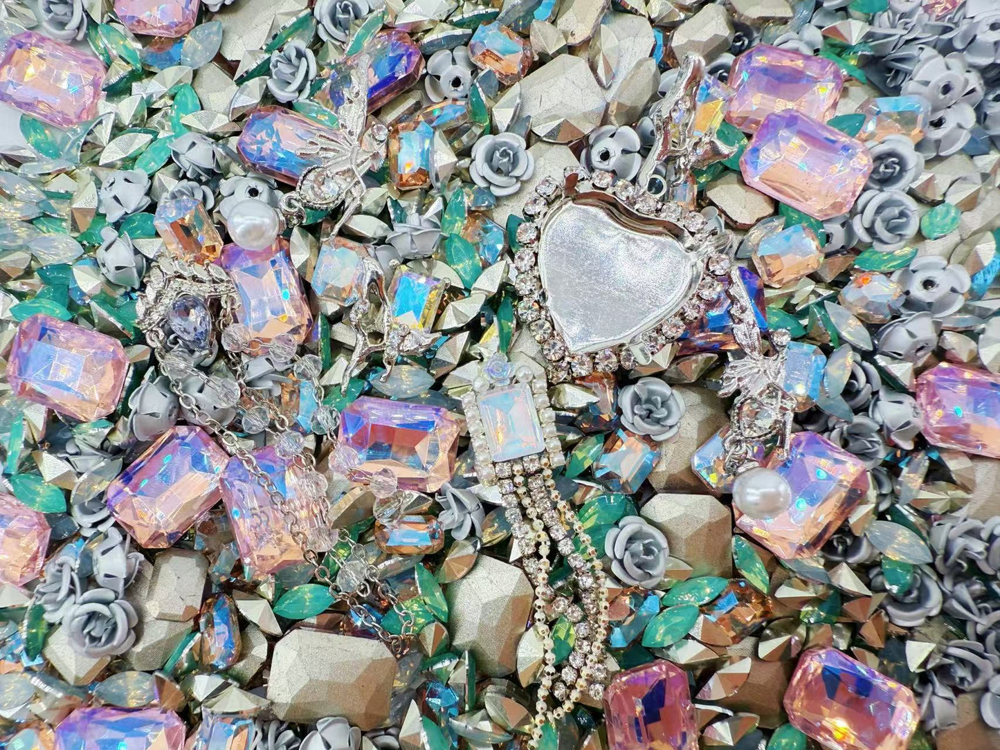 (Artist) Pendant-Silver Haze