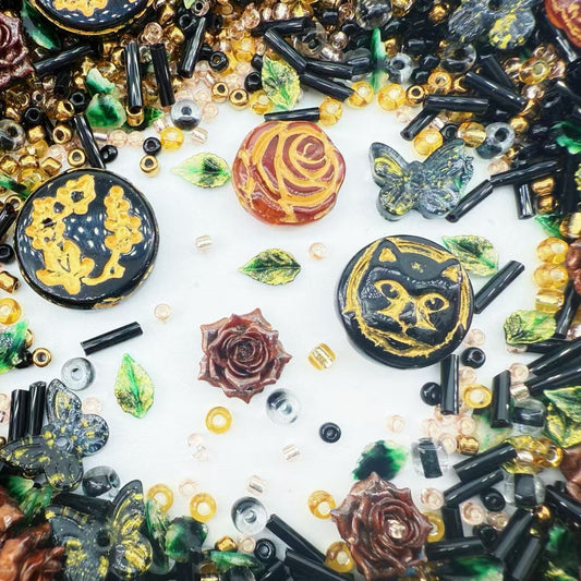 (Artist) Vintage Beads-Escape