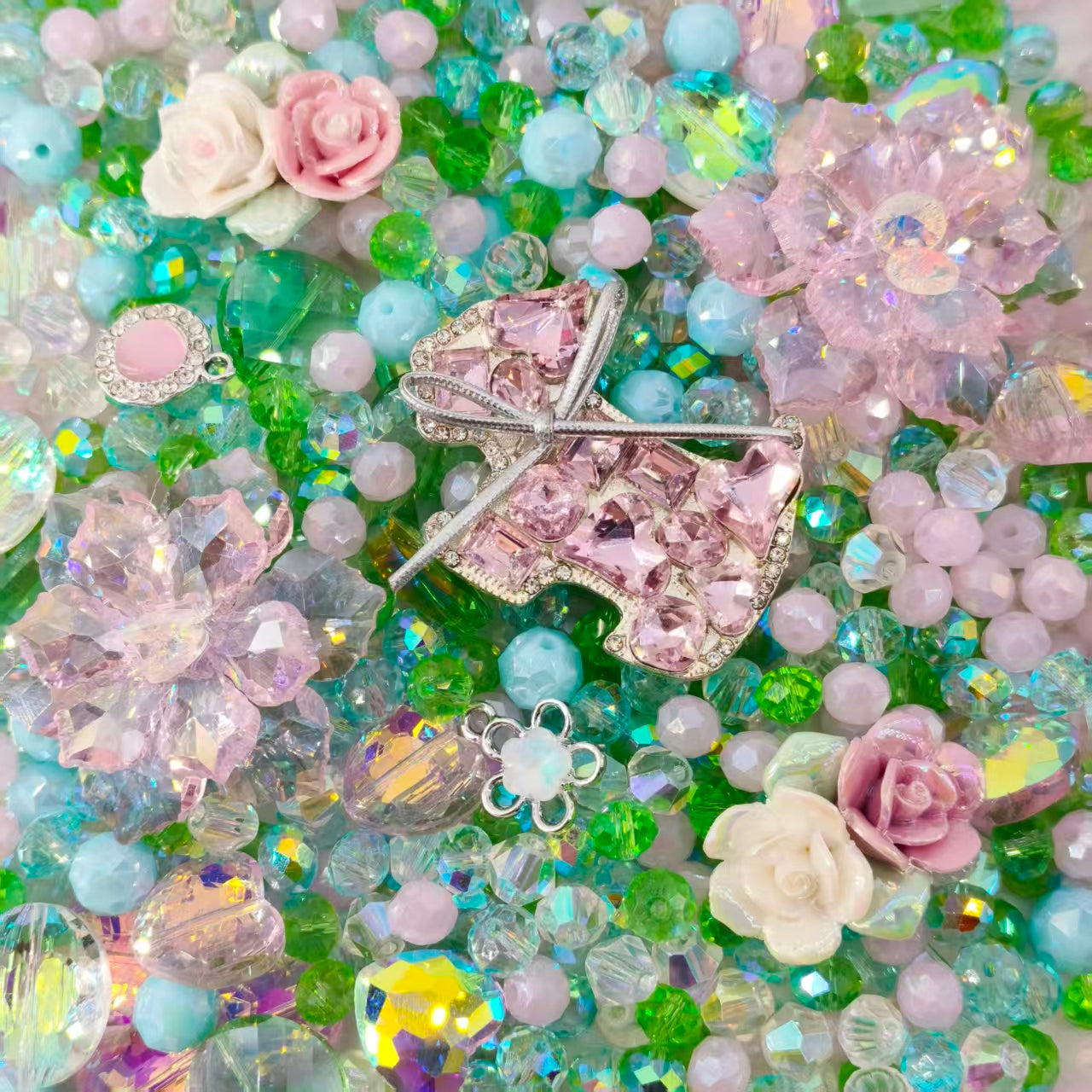 (Artist) Giant Luxury-Verdant Rose