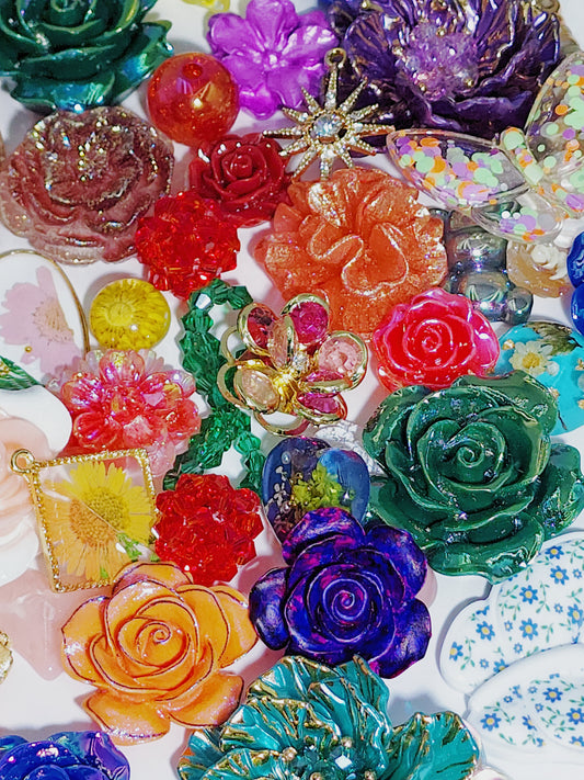 Julia Artist Shop