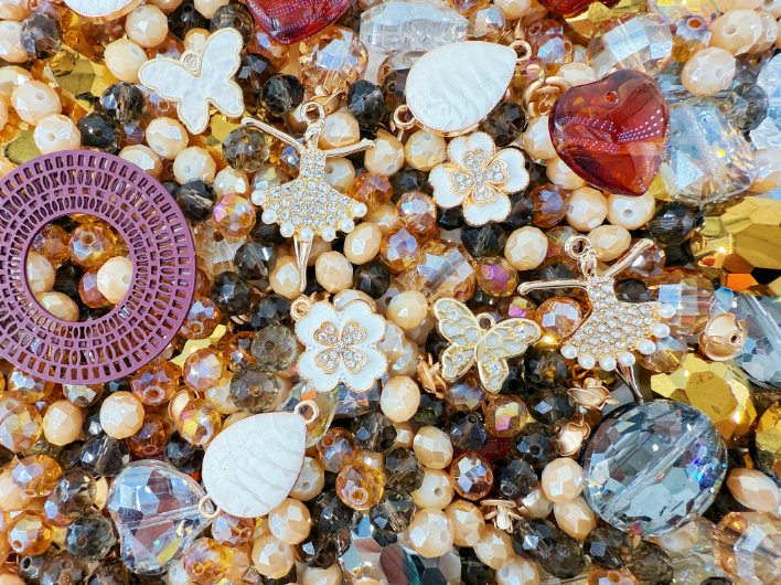 (Artist)(Giant Luxury)Golden Time