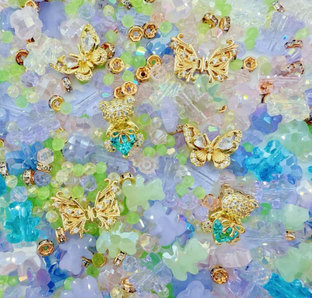 (Artist) Luxury-Gummy bear