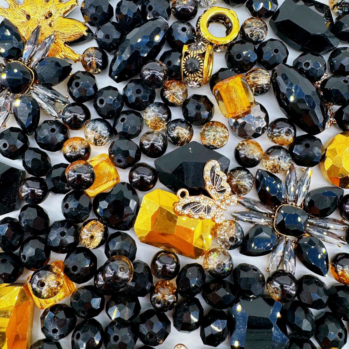 (Fantasy) Giant Luxury-Black Royalty