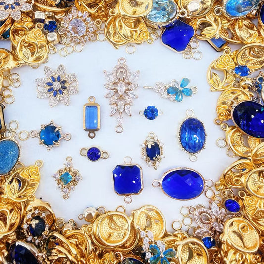 (Fantasy) Elegance-Gilded Sapphire Bliss