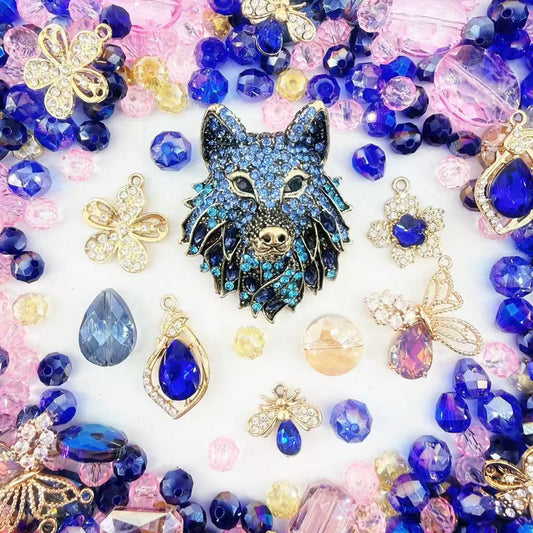 (Artist) Giant Luxury-Midnight Wolf 🐺