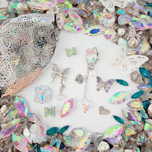 (Artist) Pendant- Glassy Love