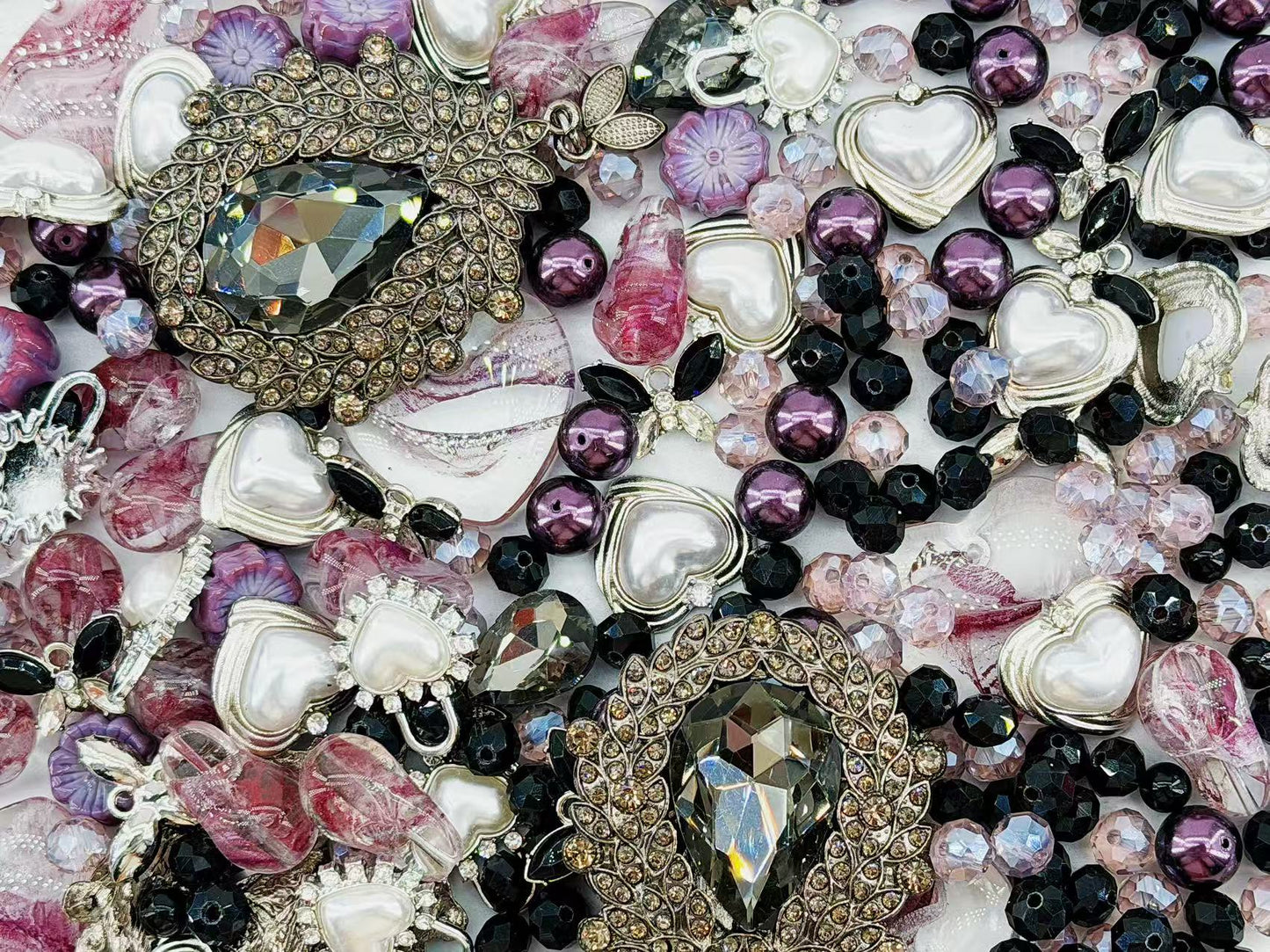 (Artist) Giant Luxury- Maleficent