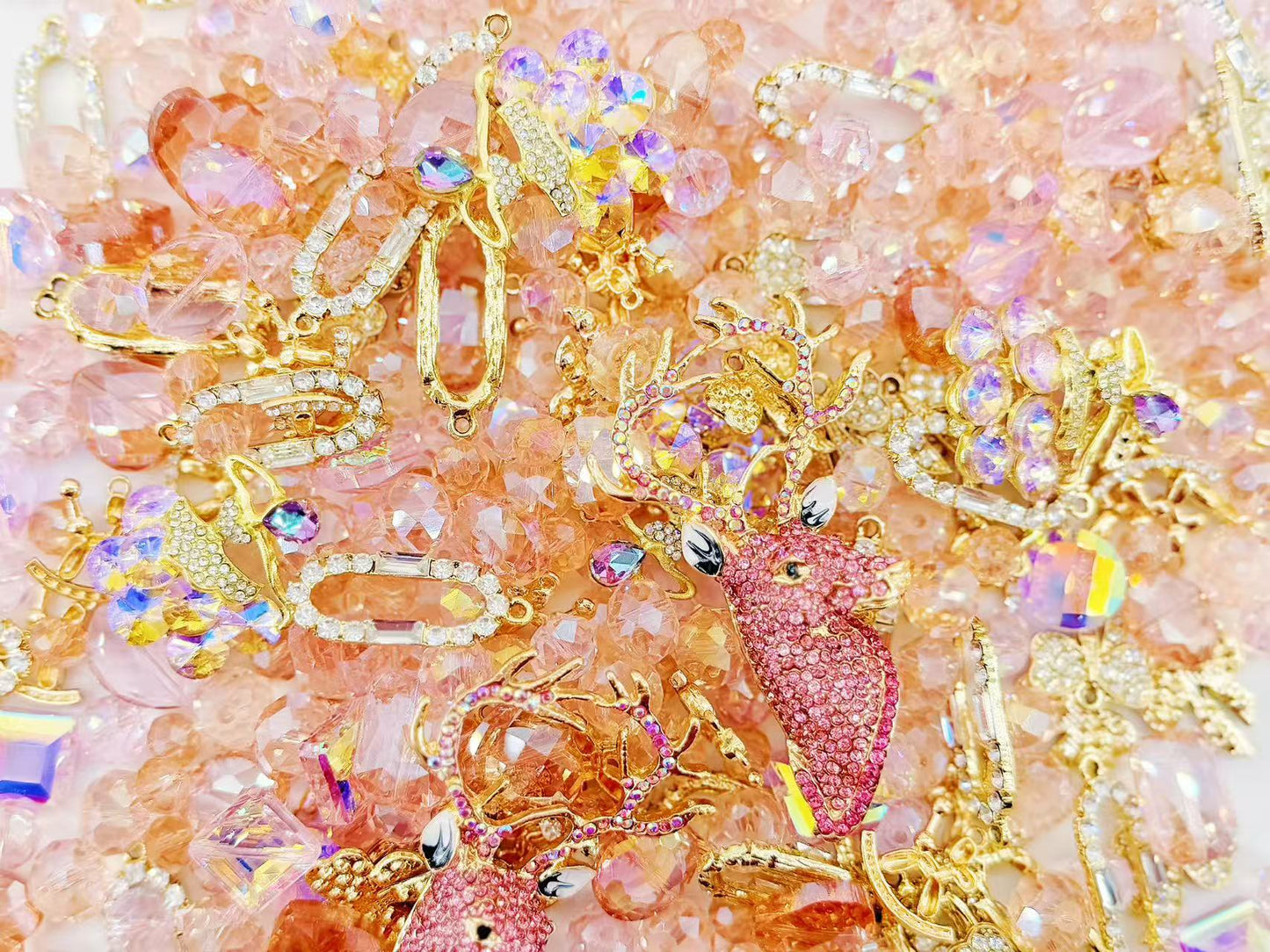 (Artist) Giant Luxury- Pink Deer