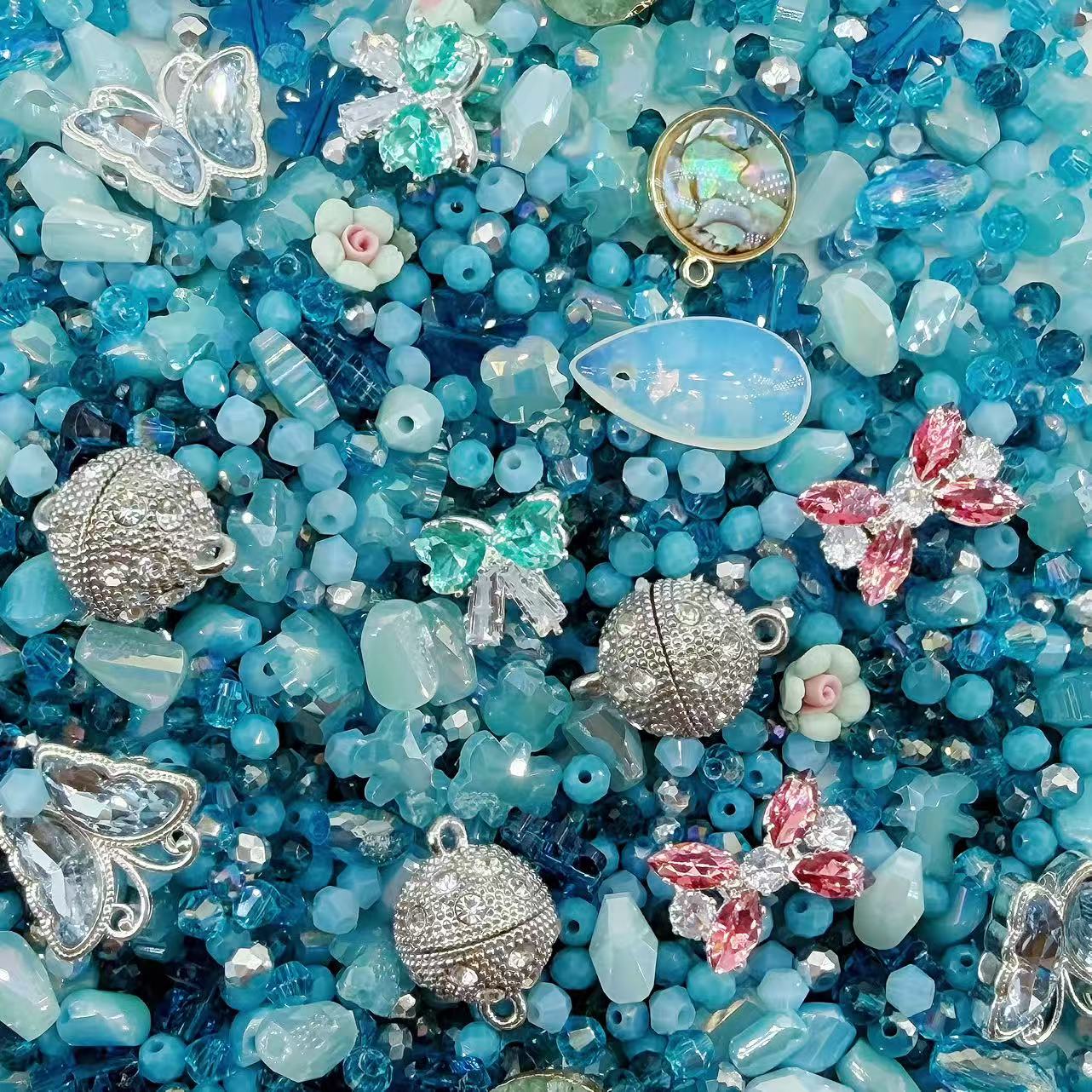 (Artist) Luxury- Aqua Pop