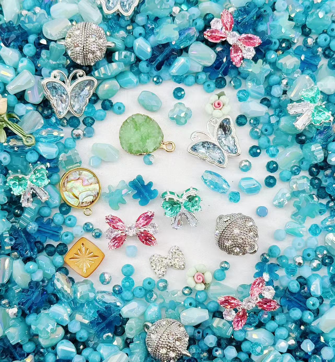 (Artist) Luxury- Aqua Pop