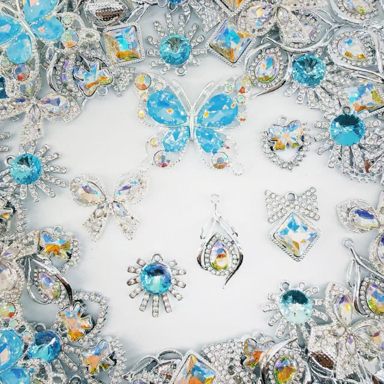 (Artist) Jewel Drop- Mirror Wing