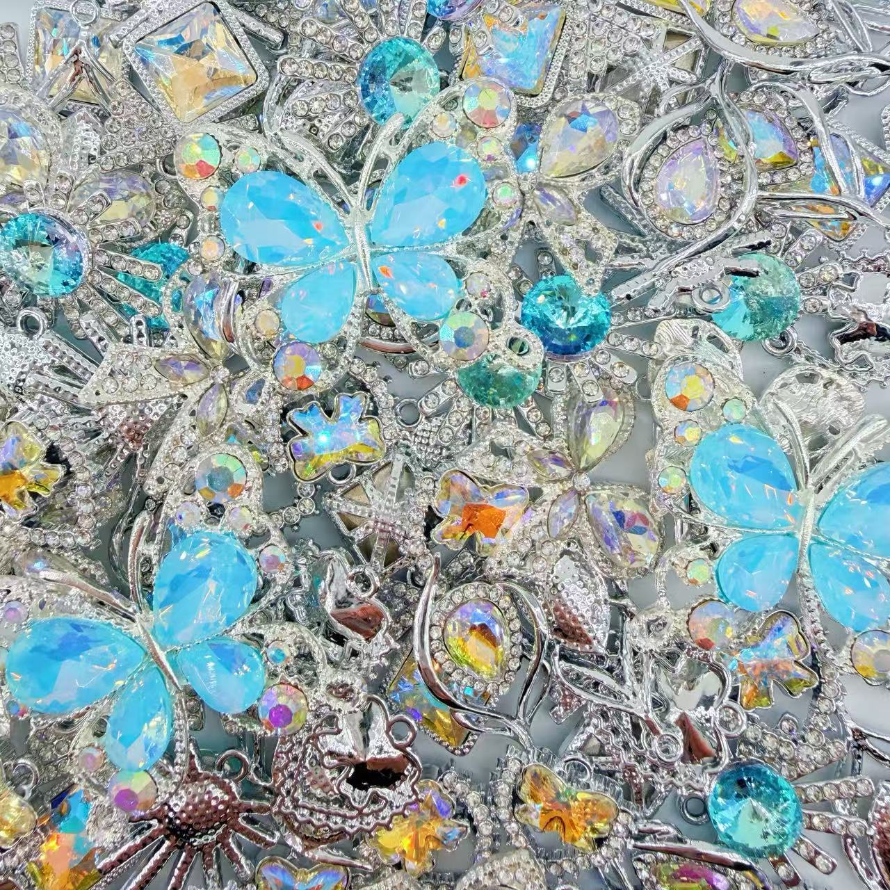 (Artist) Jewel Drop- Mirror Wing