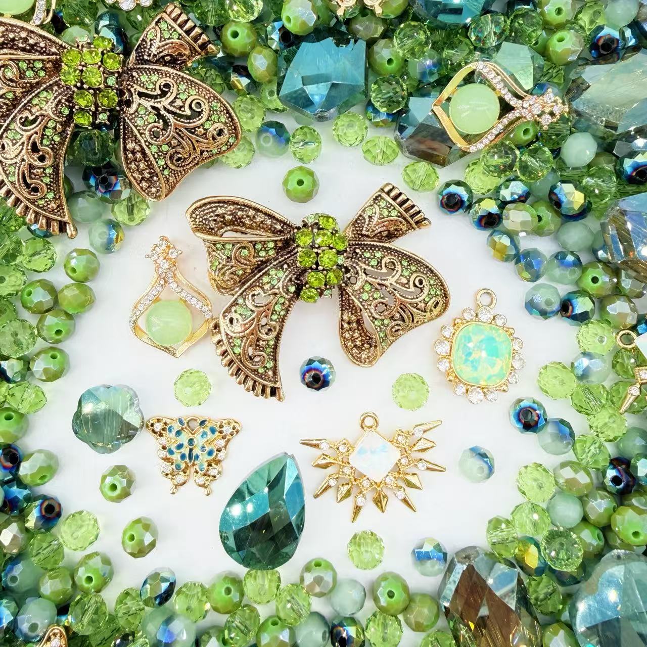 (Artist) Giant Luxury- Olive Tree