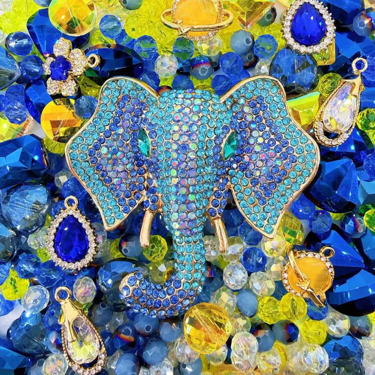 (Artist) Giant Luxury- Kinetic Safari