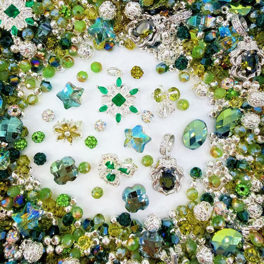 (Fantasy) Masterpiece Plus-Chartreuse Bling