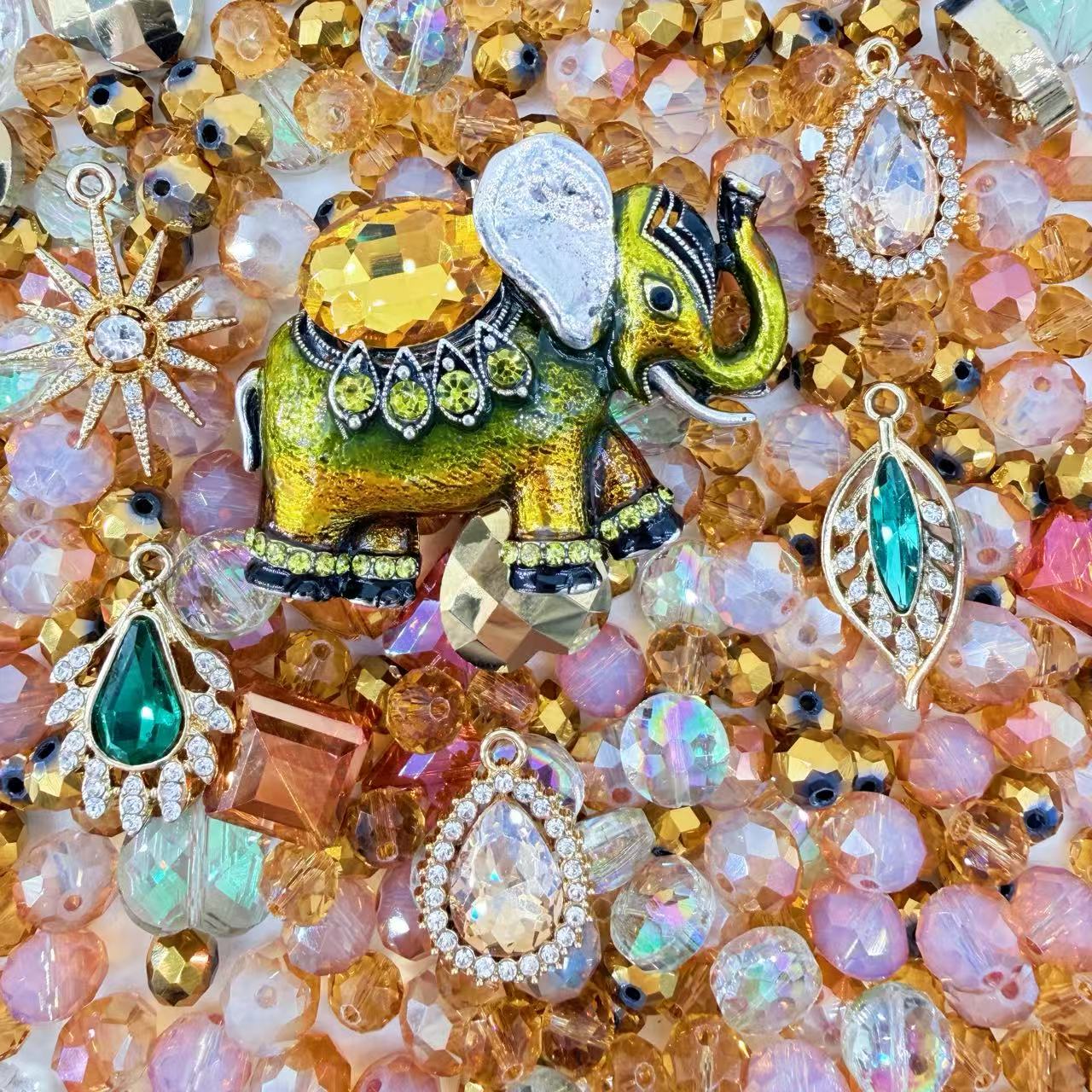 (Artist) Giant Luxury- Desert Gold