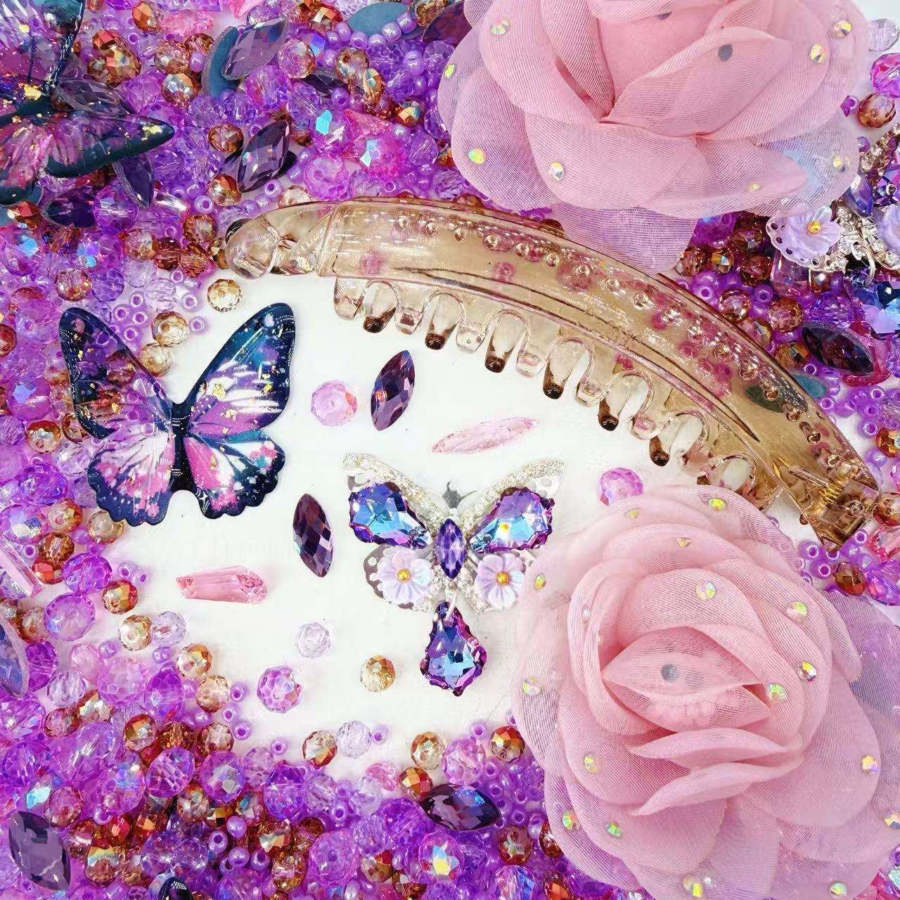 (Fantasy)  Stylist-Violet Banana Clip