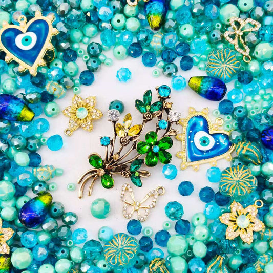 (Artist) Giant Luxury-Jade Blossom