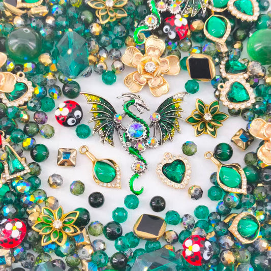 (Artist) Giant Luxury-Emerald Dragon