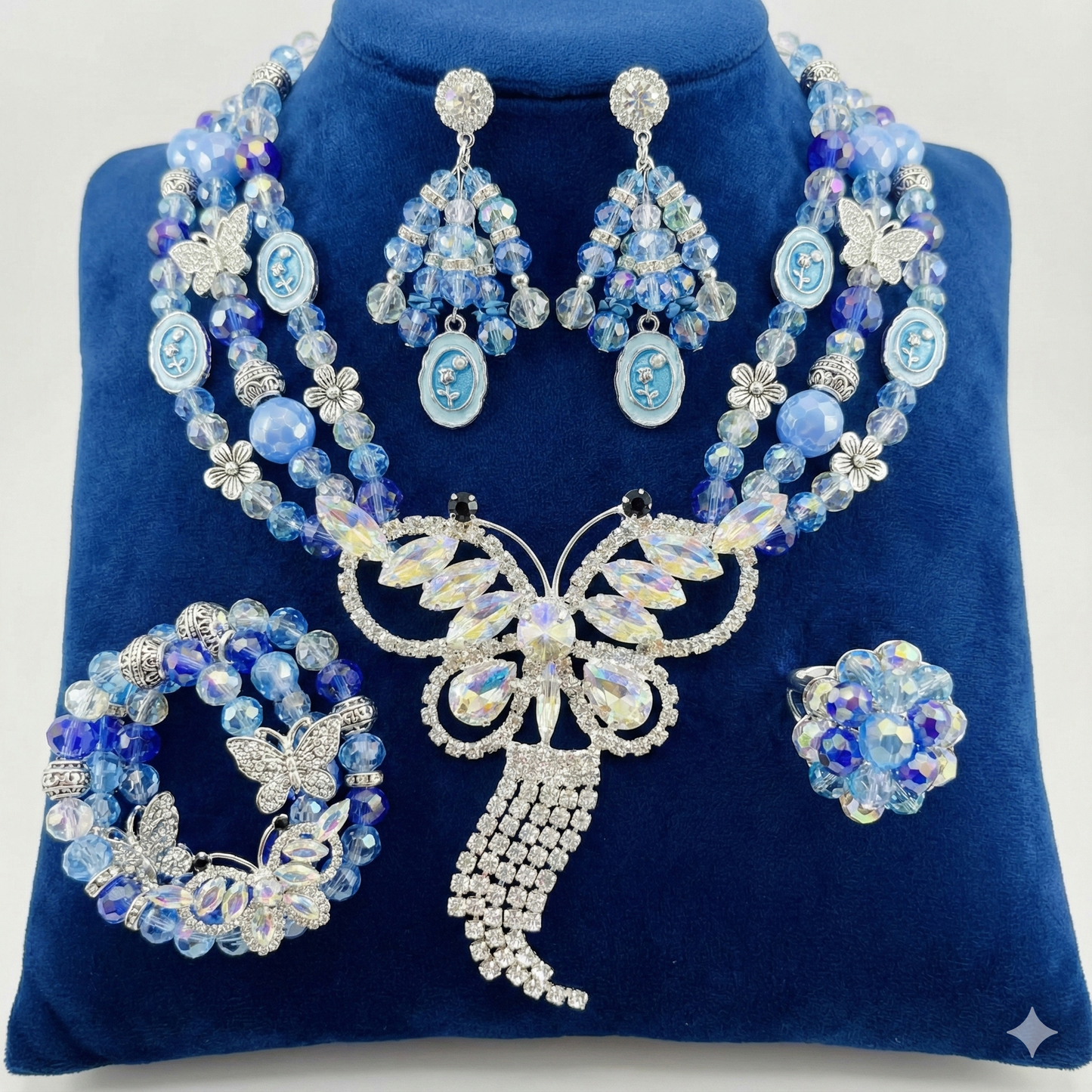 (Artist)Giant Luxury-Blue Wings