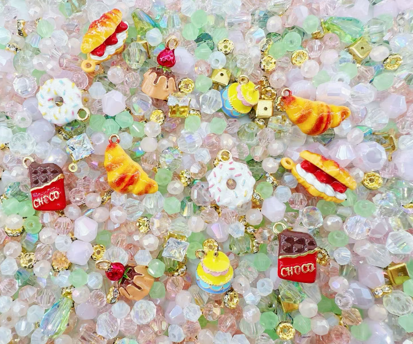 (Artist) Luxury-Baker's Sweets