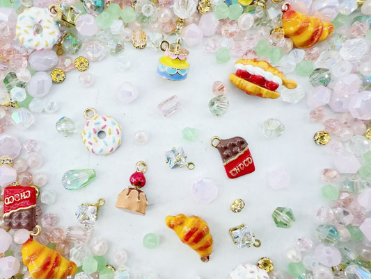 (Artist) Luxury-Baker's Sweets